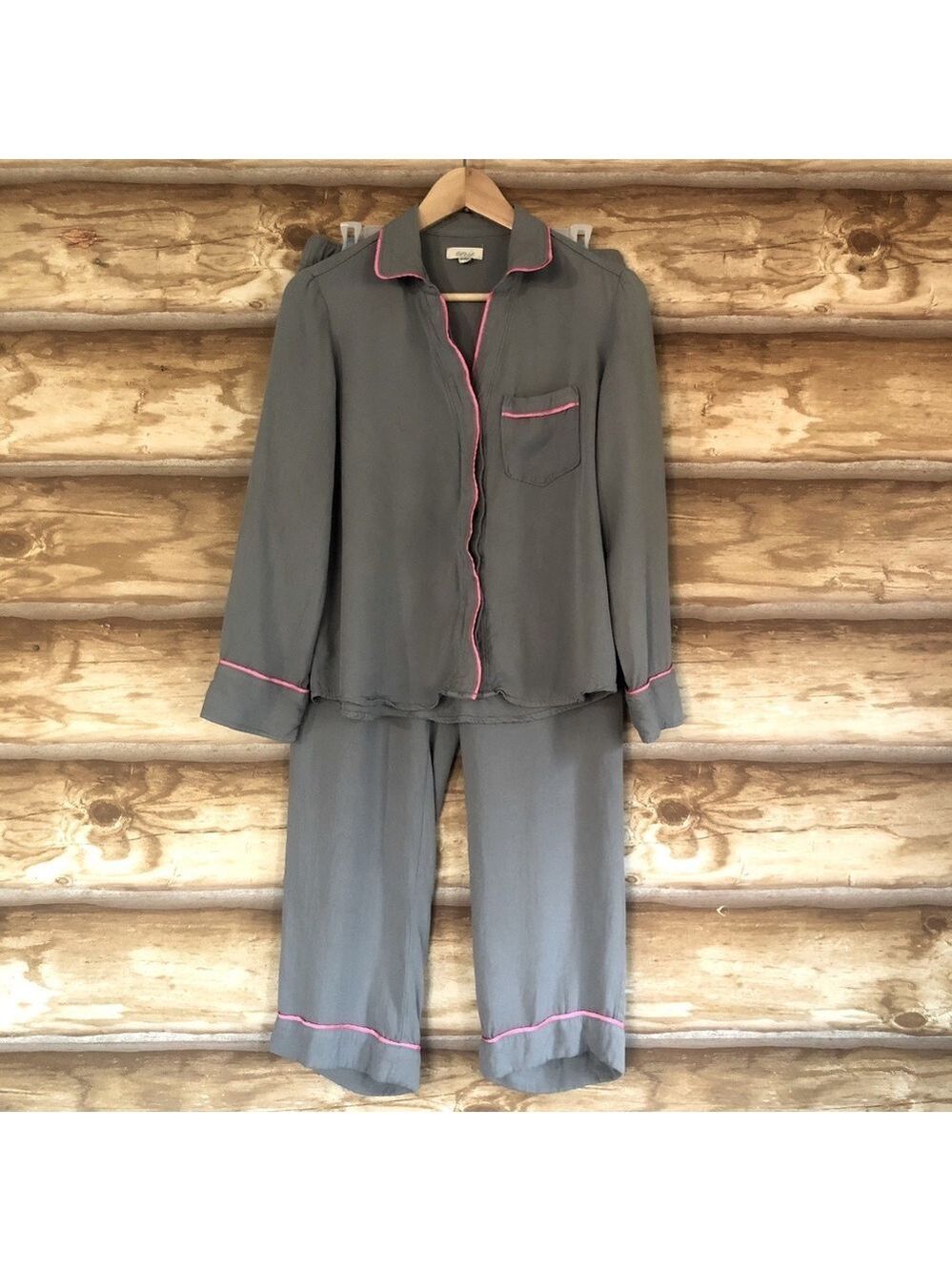aerie long sleeve soft and drapey pajamas size M